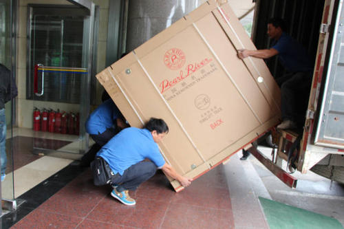 广水钢琴贵重工艺品无忧运